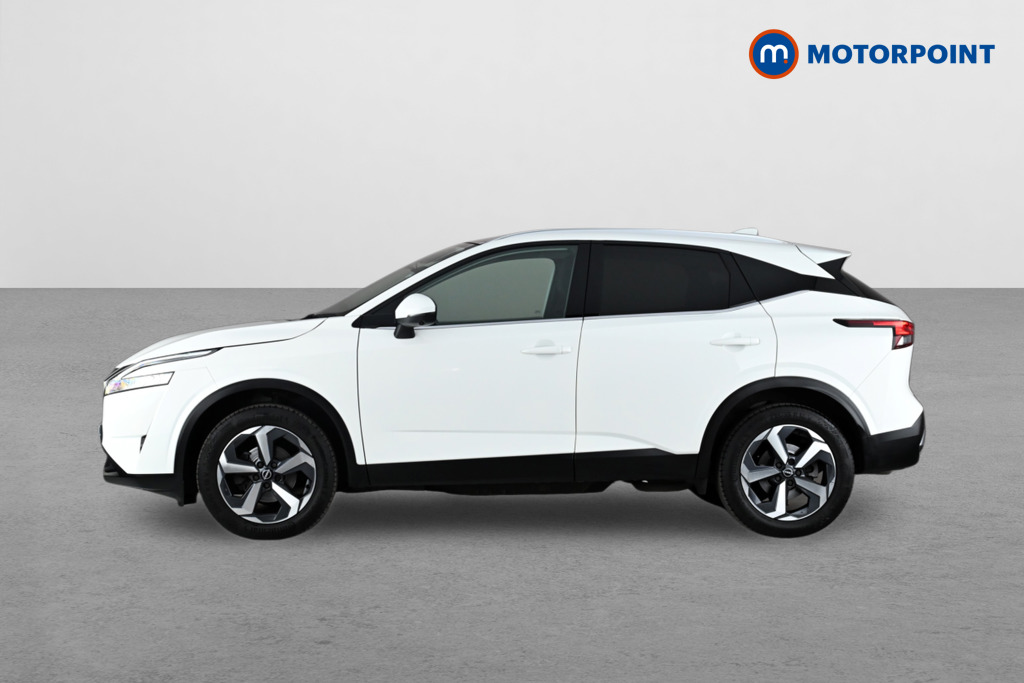 Nissan Qashqai N-Connecta Manual Petrol SUV - Stock Number (1666361) - Passenger side