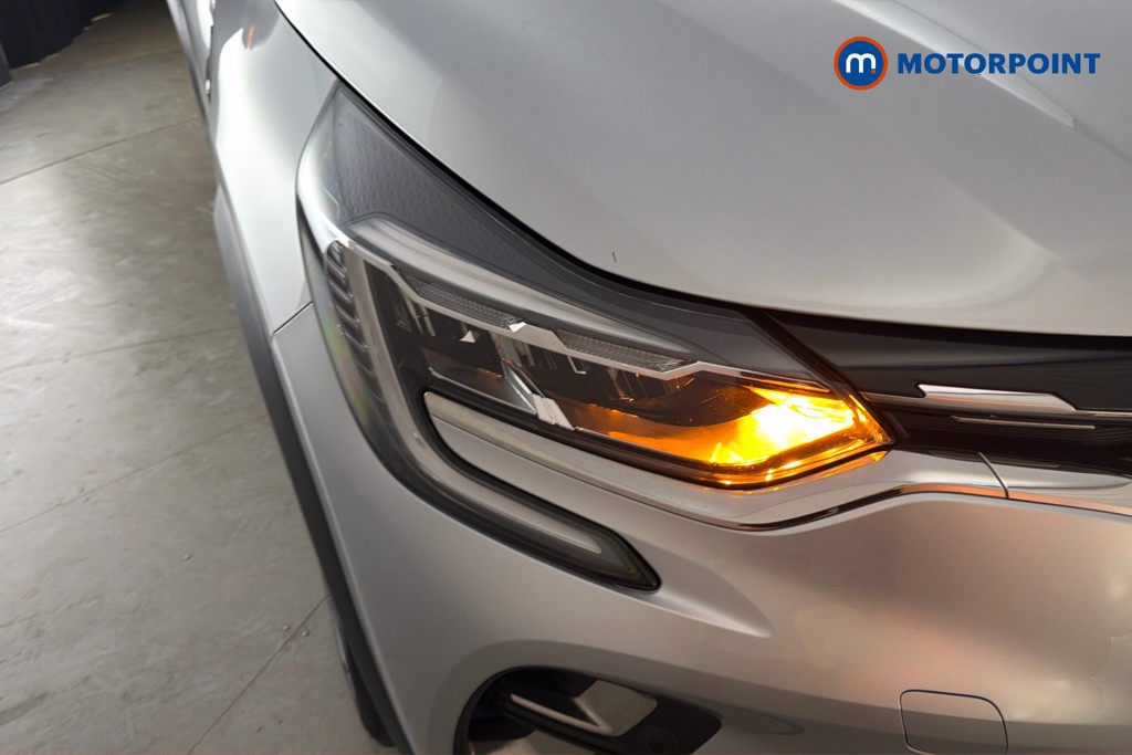 Renault Captur Techno Automatic Petrol Plug-In Hybrid SUV - Stock Number (1666945) - 44th supplementary image