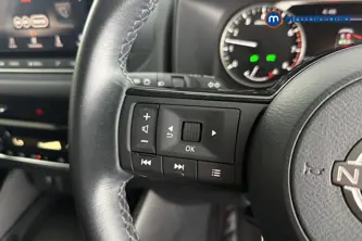 Nissan Qashqai Acenta Premium Manual Petrol SUV - Stock Number (1667057) - 4th supplementary image
