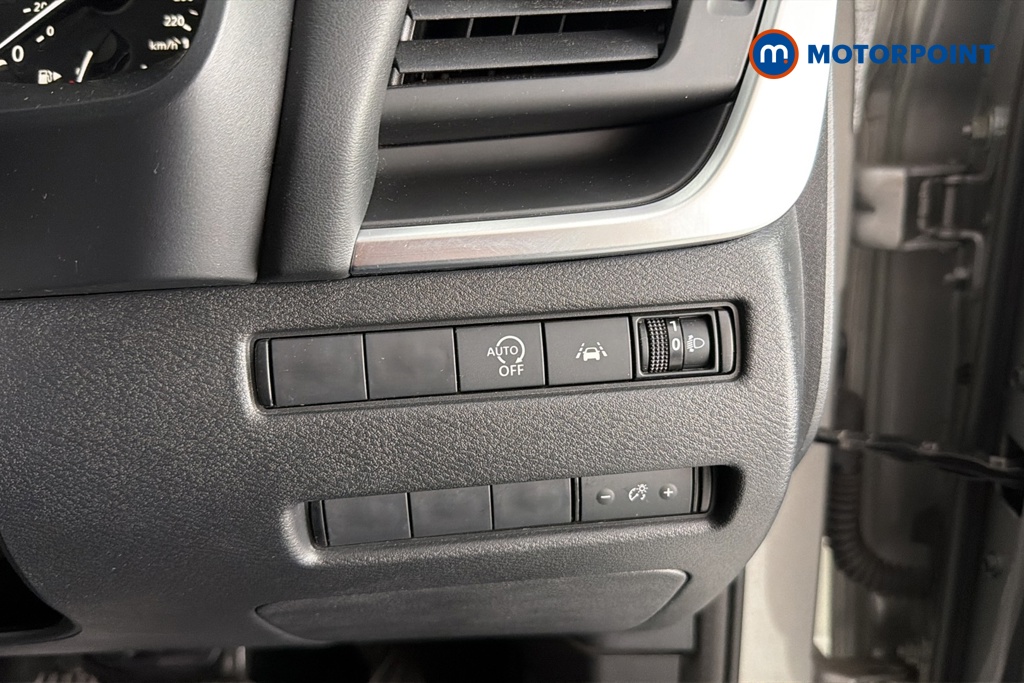Nissan Qashqai Acenta Premium Manual Petrol SUV - Stock Number (1667057) - 11th supplementary image