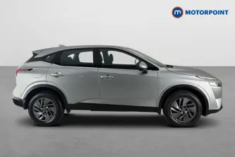 Nissan Qashqai Acenta Premium Manual Petrol SUV - Stock Number (1667057) - Passenger side