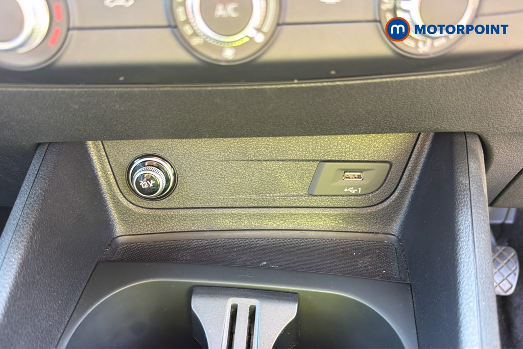 Audi Q2 Sport Manual Petrol SUV - Stock Number (1667088) - 4th supplementary image