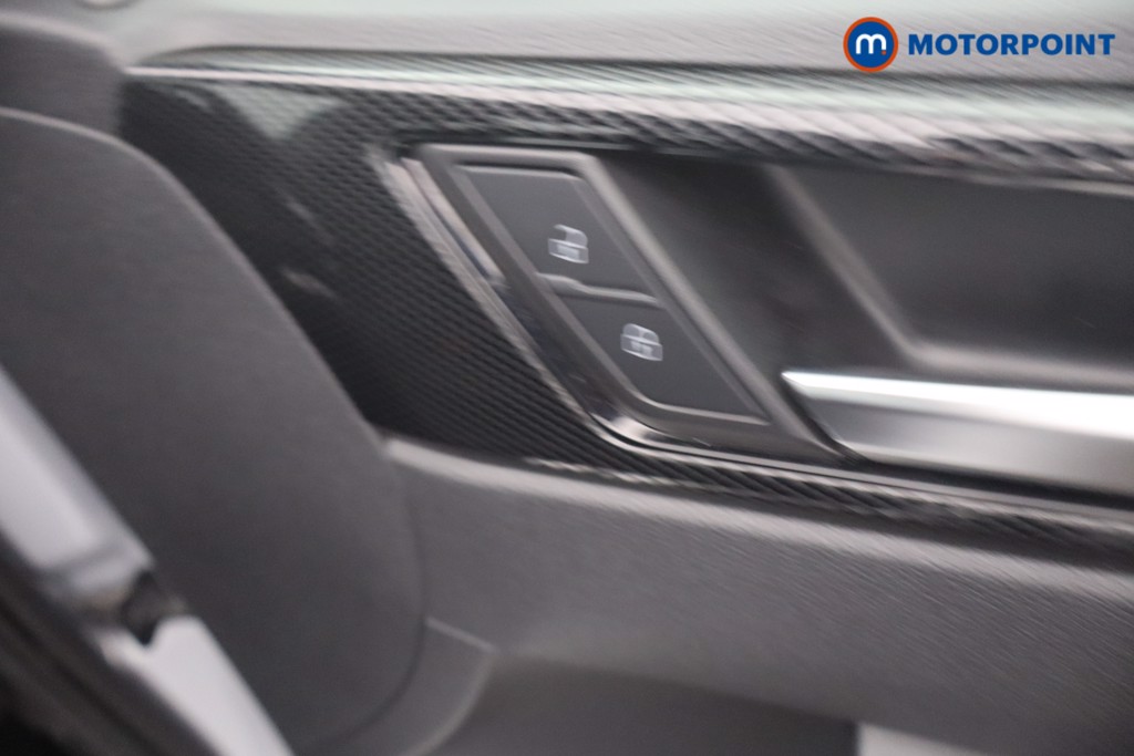 Volkswagen Taigo Life Manual Petrol SUV - Stock Number (1667164) - 8th supplementary image