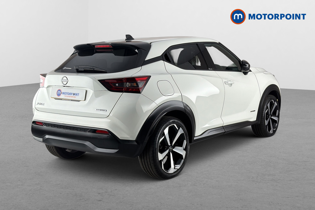 Nissan Juke Tekna Automatic Petrol-Electric Hybrid SUV - Stock Number (1667215) - Passenger side rear corner