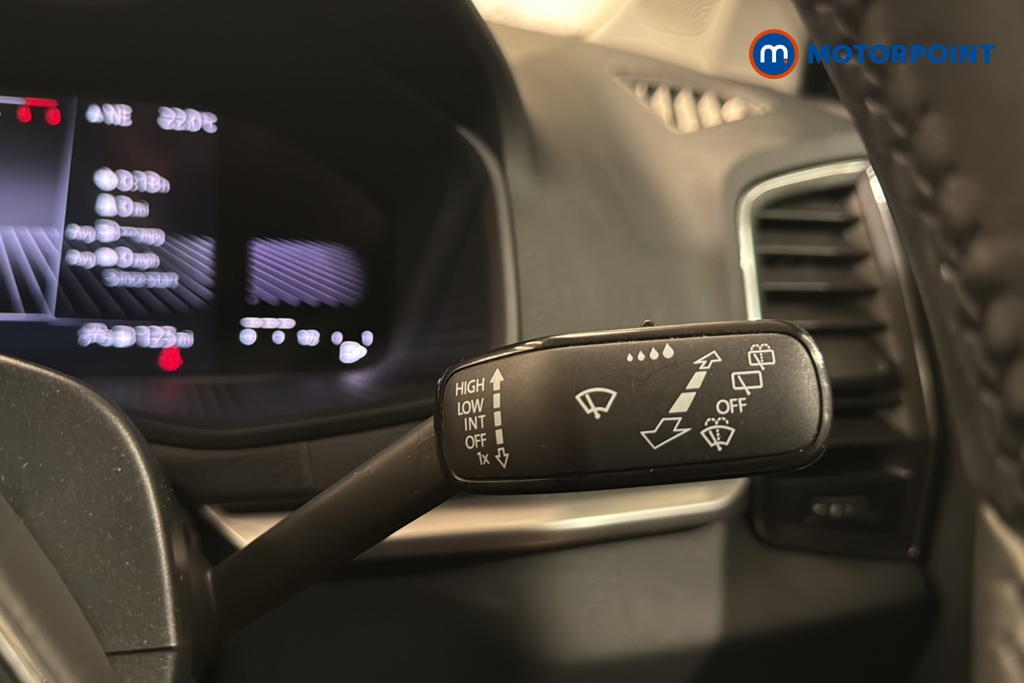 Skoda Karoq Se Drive Automatic Petrol SUV - Stock Number (1667268) - 6th supplementary image