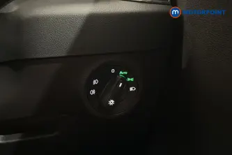 Skoda Karoq Se Drive Automatic Petrol SUV - Stock Number (1667268) - 11th supplementary image