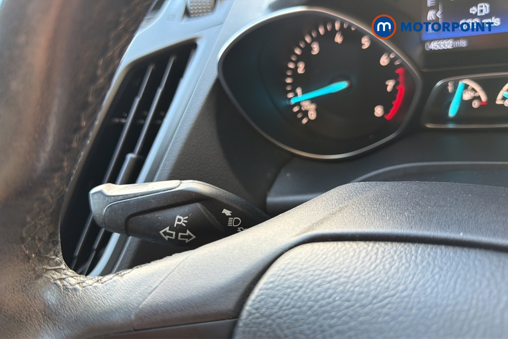 Ford Kuga Zetec Manual Petrol SUV - Stock Number (1667282) - 5th supplementary image