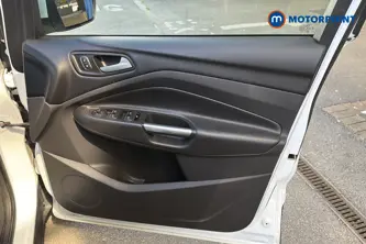 Ford Kuga Zetec Manual Petrol SUV - Stock Number (1667282) - 18th supplementary image