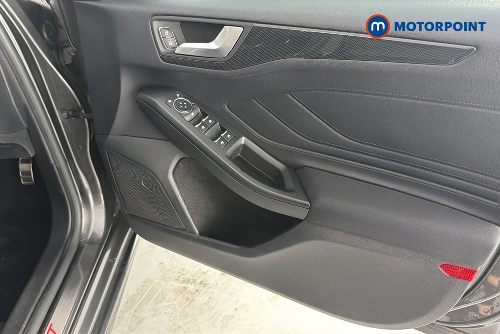 Ford Focus St-Line Manual Petrol Hatchback - Stock Number (1667412) - 18th supplementary image