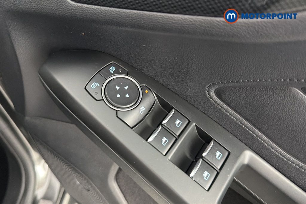 Ford Focus St-Line Manual Petrol Hatchback - Stock Number (1667412) - 19th supplementary image