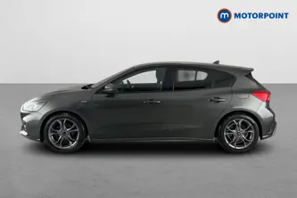 Ford Focus St-Line Manual Petrol Hatchback - Stock Number (1667412) - Drivers side