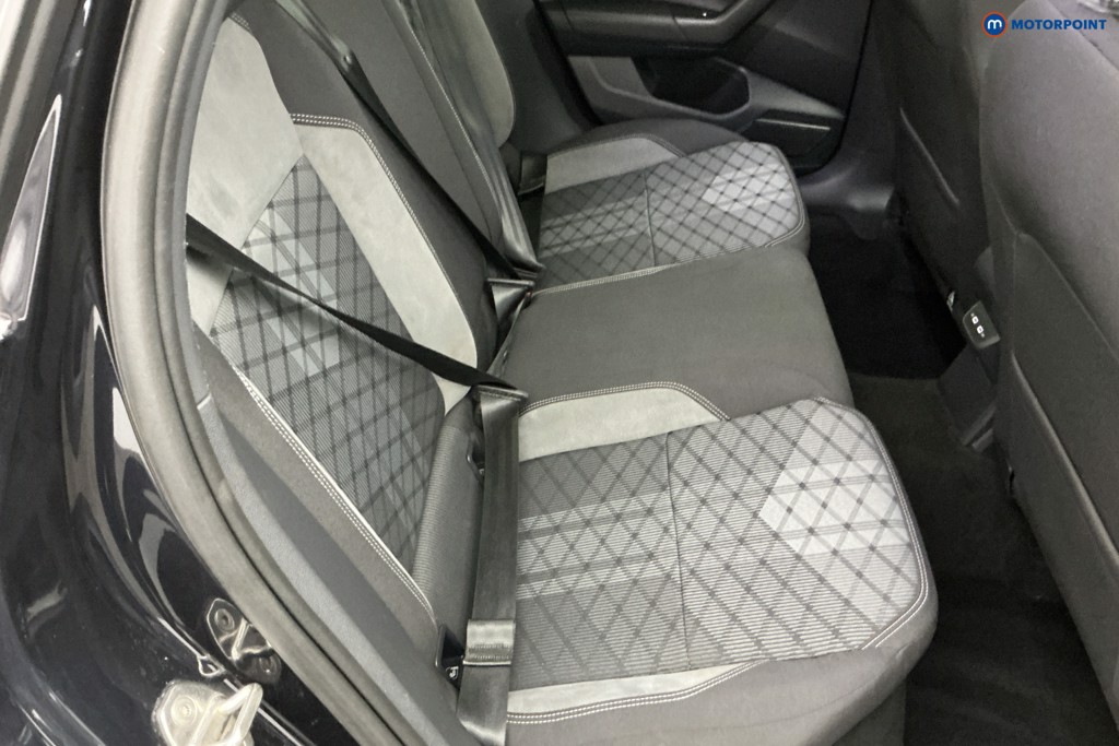 Volkswagen Taigo R-Line Manual Petrol SUV - Stock Number (1667613) - 4th supplementary image