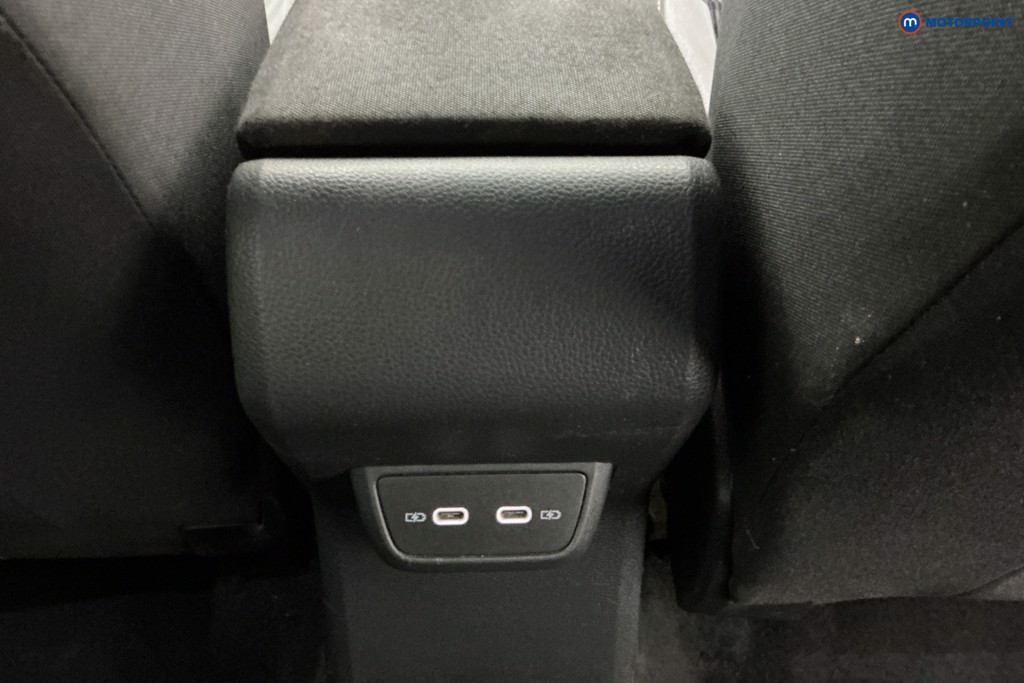 Volkswagen Taigo R-Line Manual Petrol SUV - Stock Number (1667613) - 10th supplementary image