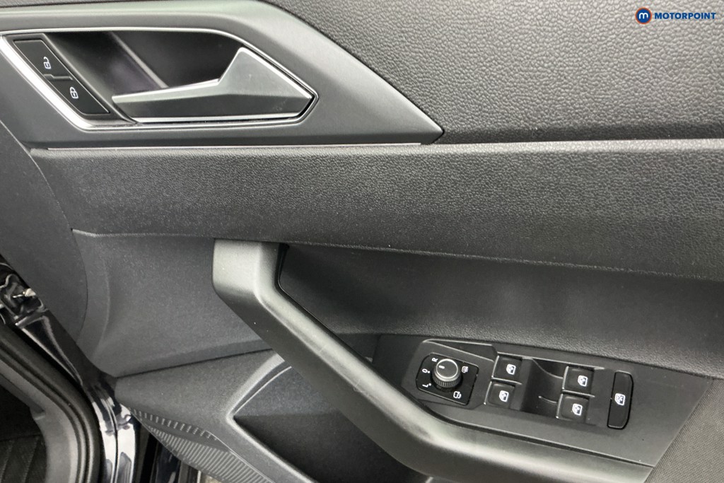 Volkswagen Taigo R-Line Manual Petrol SUV - Stock Number (1667613) - 25th supplementary image