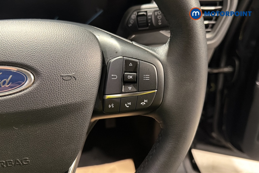 Ford Focus Titanium Edition Manual Petrol Hatchback - Stock Number (1667614) - 3rd supplementary image