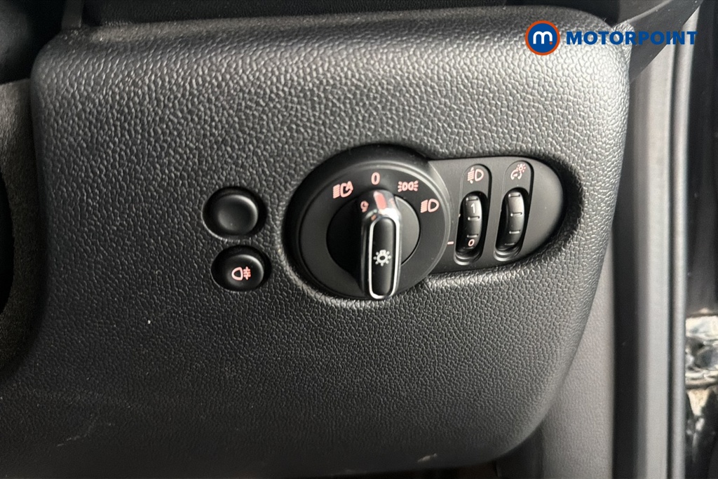 Mini Hatchback Cooper S Sport Automatic Petrol Hatchback - Stock Number (1667787) - 11th supplementary image
