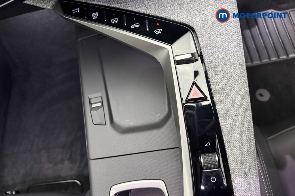 Peugeot 5008 GT Automatic Electric SUV - Stock Number (1667811) - 9th supplementary image