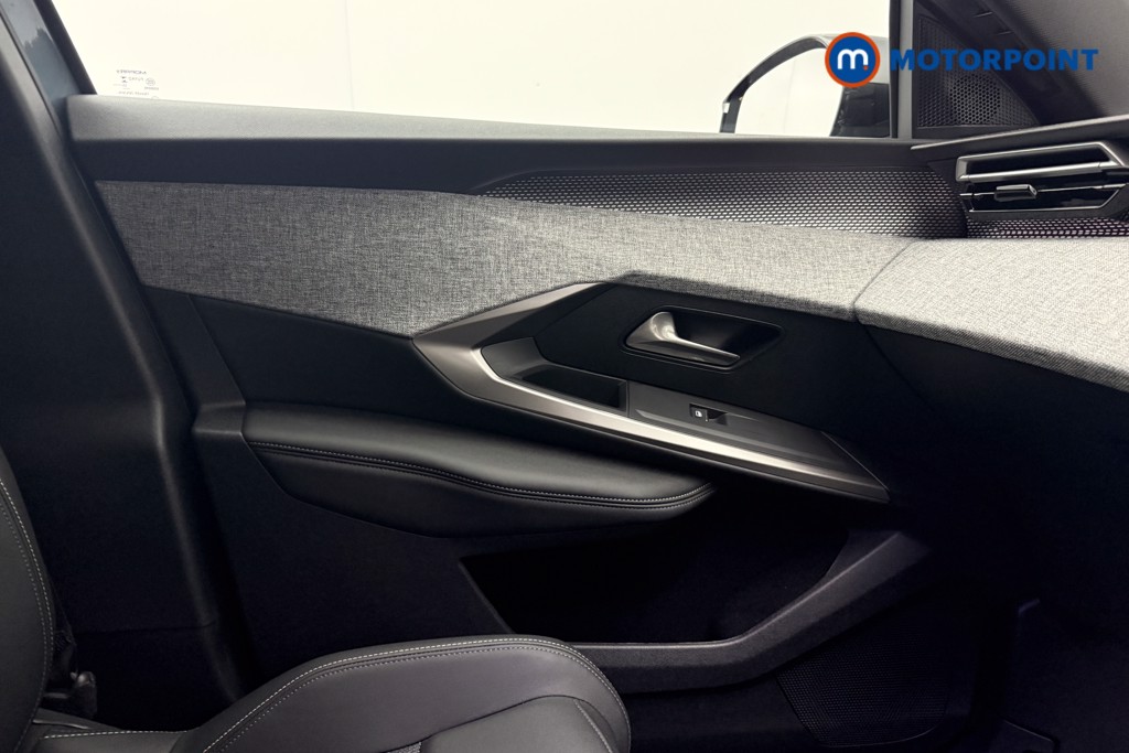 Peugeot 5008 GT Automatic Electric SUV - Stock Number (1667811) - 12th supplementary image