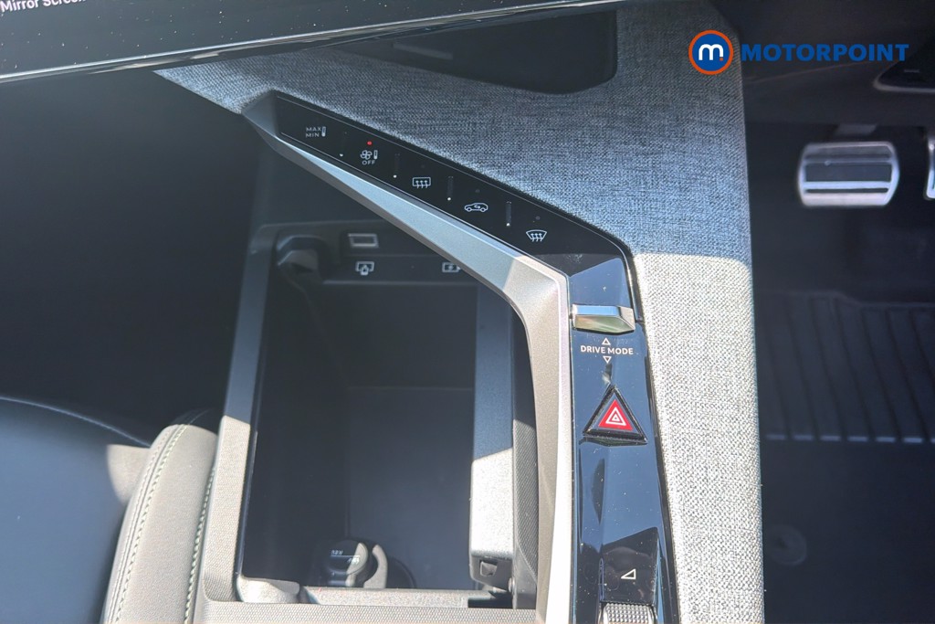 Peugeot 5008 GT Automatic Petrol SUV - Stock Number (1667850) - 6th supplementary image