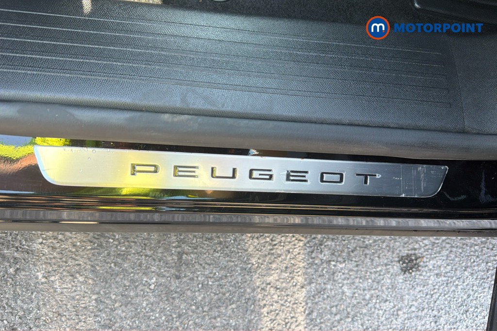 Peugeot 5008 GT Automatic Petrol SUV - Stock Number (1667850) - 21st supplementary image