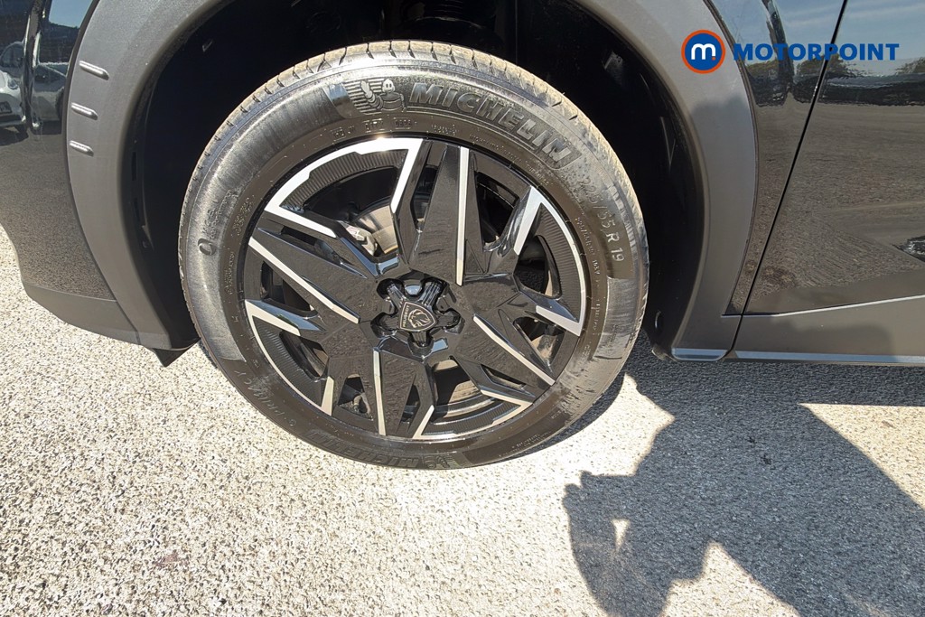 Peugeot 5008 GT Automatic Petrol SUV - Stock Number (1667850) - 41st supplementary image