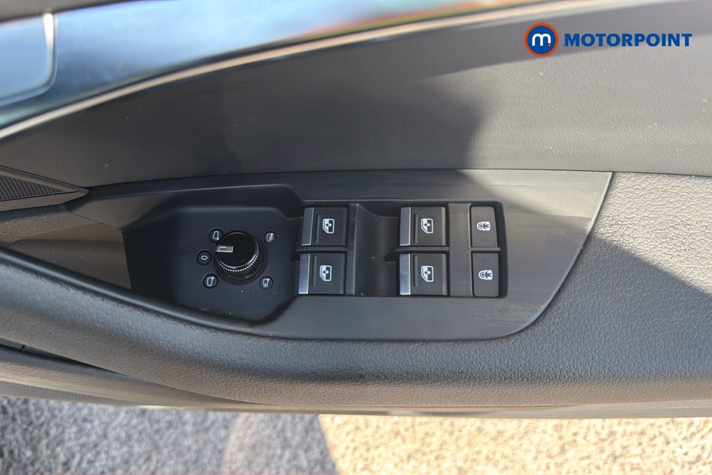 Audi A6 Black Edition Automatic Diesel Estate - Stock Number (1667863) - 20th supplementary image