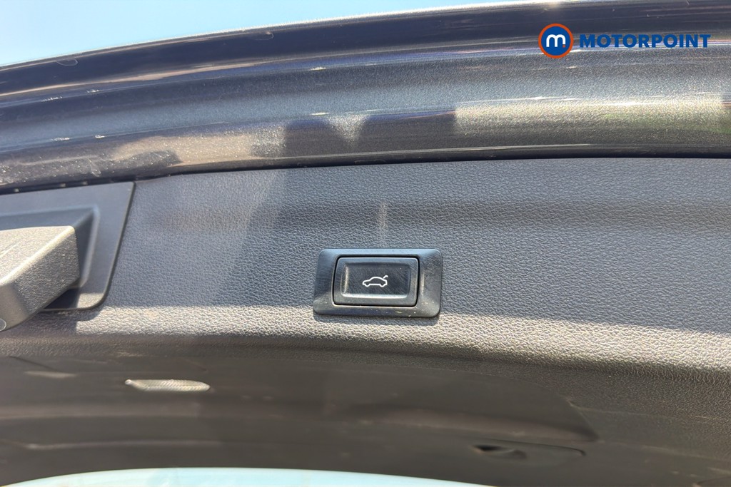 Audi A6 Black Edition Automatic Diesel Estate - Stock Number (1667863) - 35th supplementary image