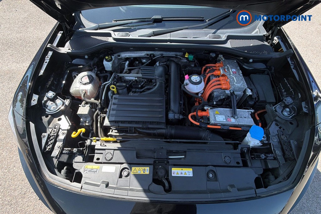 Cupra Formentor VZ2 Automatic Petrol Plug-In Hybrid SUV - Stock Number (1667894) - 12th supplementary image