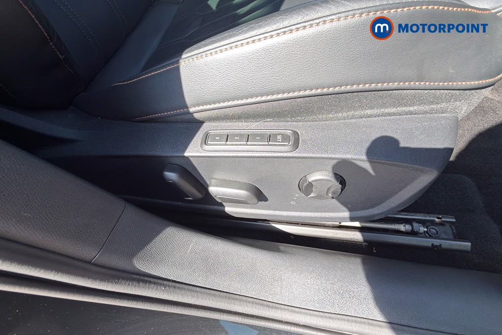 Cupra Formentor VZ2 Automatic Petrol Plug-In Hybrid SUV - Stock Number (1667894) - 25th supplementary image