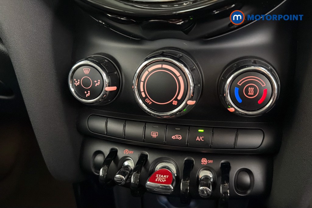 Mini Hatchback Cooper Classic Manual Petrol Hatchback - Stock Number (1668091) - 12th supplementary image