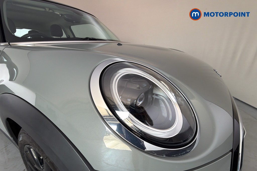 Mini Hatchback Cooper Classic Manual Petrol Hatchback - Stock Number (1668091) - 44th supplementary image