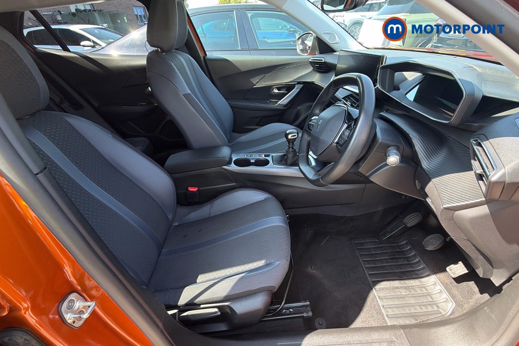 Peugeot 2008 Allure Premium Manual Petrol SUV - Stock Number (1668156) - 10th supplementary image
