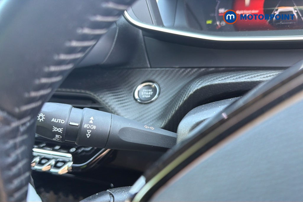 Peugeot 2008 Allure Premium Manual Petrol SUV - Stock Number (1668156) - 1st supplementary image