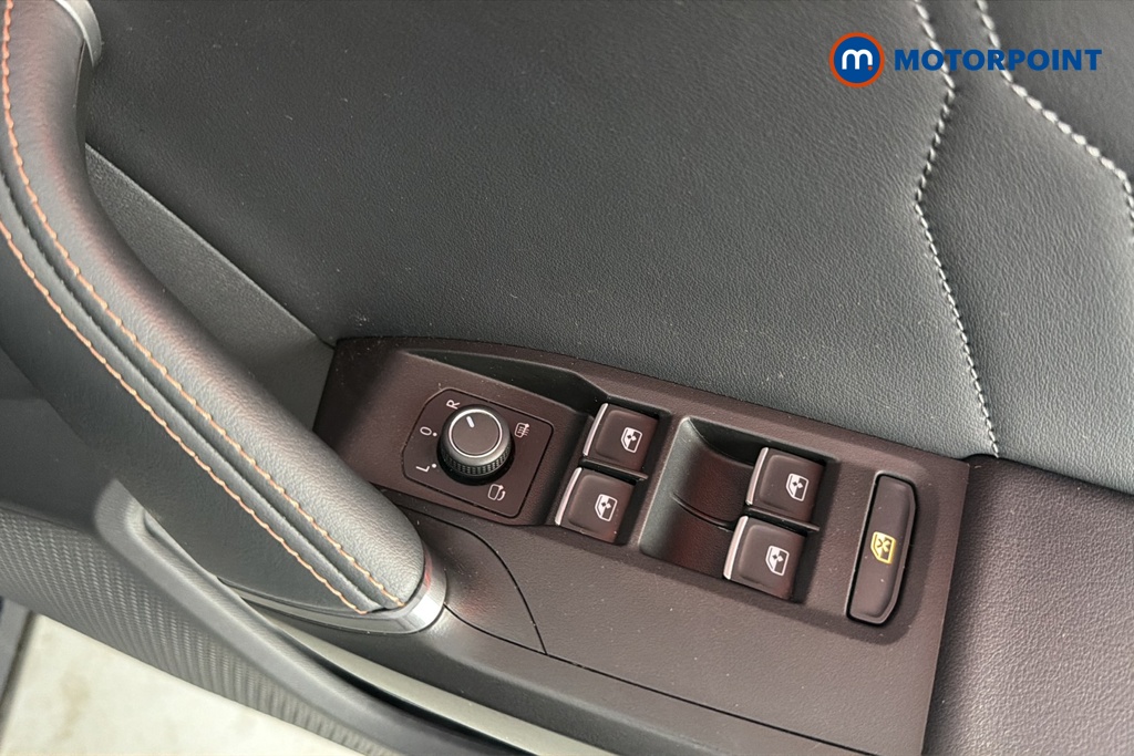 Cupra Formentor V2 Automatic Petrol Plug-In Hybrid SUV - Stock Number (1668215) - 19th supplementary image