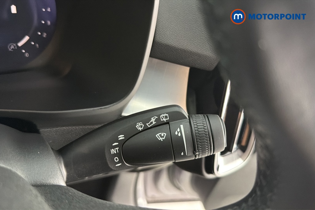 Volvo Xc40 Core Automatic Petrol SUV - Stock Number (1668236) - 6th supplementary image