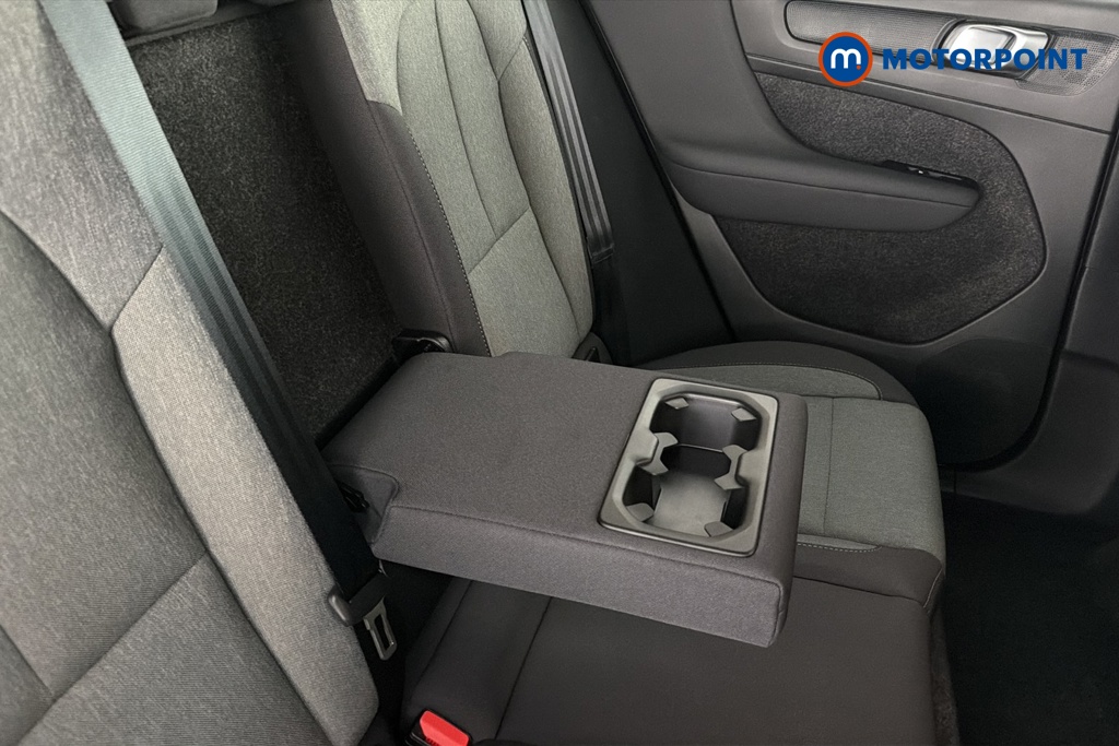 Volvo Xc40 Core Automatic Petrol SUV - Stock Number (1668236) - 26th supplementary image