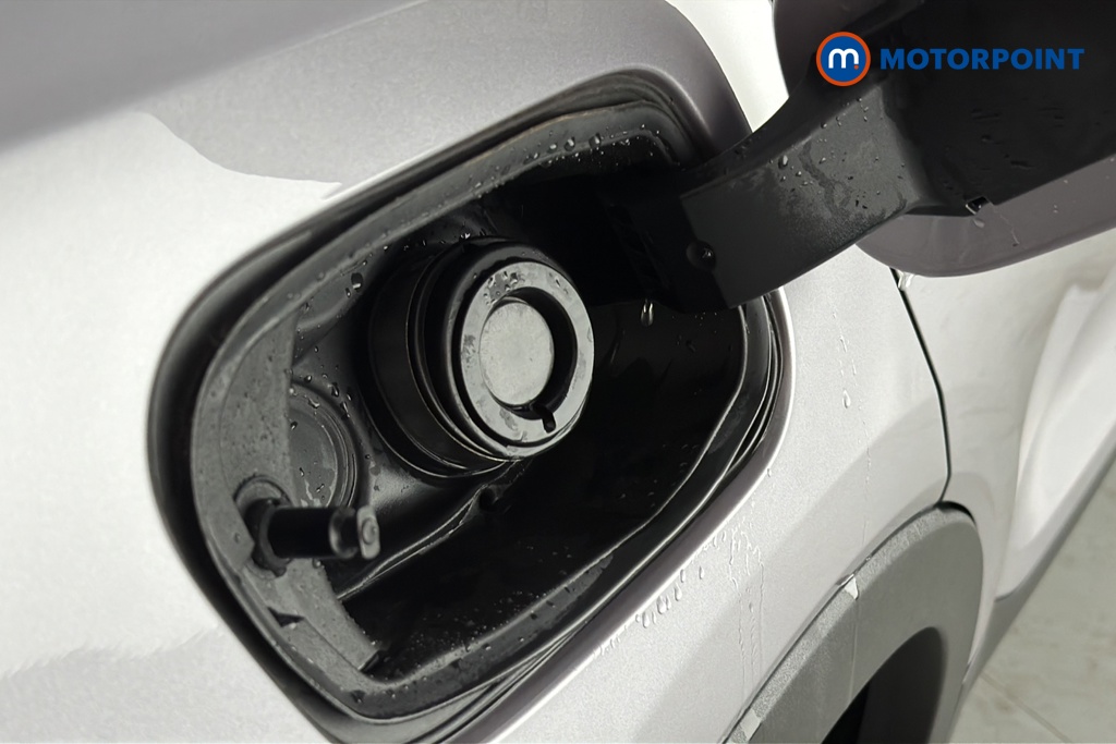 Volvo Xc40 Core Automatic Petrol SUV - Stock Number (1668236) - 41st supplementary image