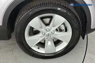 Volvo Xc40 Core Automatic Petrol SUV - Stock Number (1668236) - 47th supplementary image