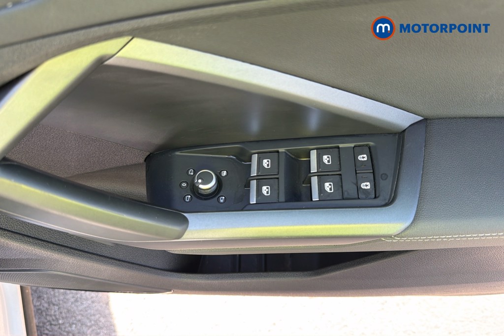 Audi Q3 Black Edition Automatic Diesel SUV - Stock Number (1668248) - 20th supplementary image