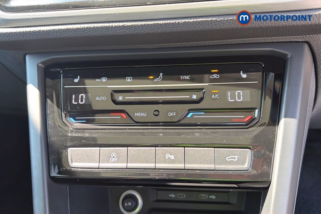 Volkswagen Touran Match Automatic Petrol People Carrier - Stock Number (1668336) - 4th supplementary image