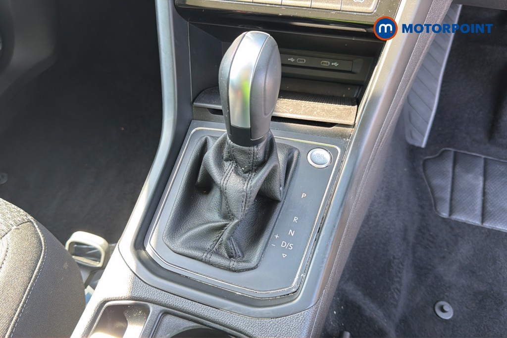 Volkswagen Touran Match Automatic Petrol People Carrier - Stock Number (1668336) - 6th supplementary image