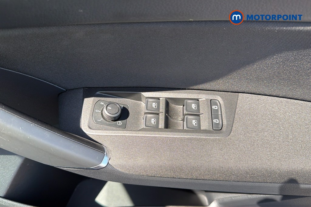 Volkswagen Touran Match Automatic Petrol People Carrier - Stock Number (1668336) - 42nd supplementary image