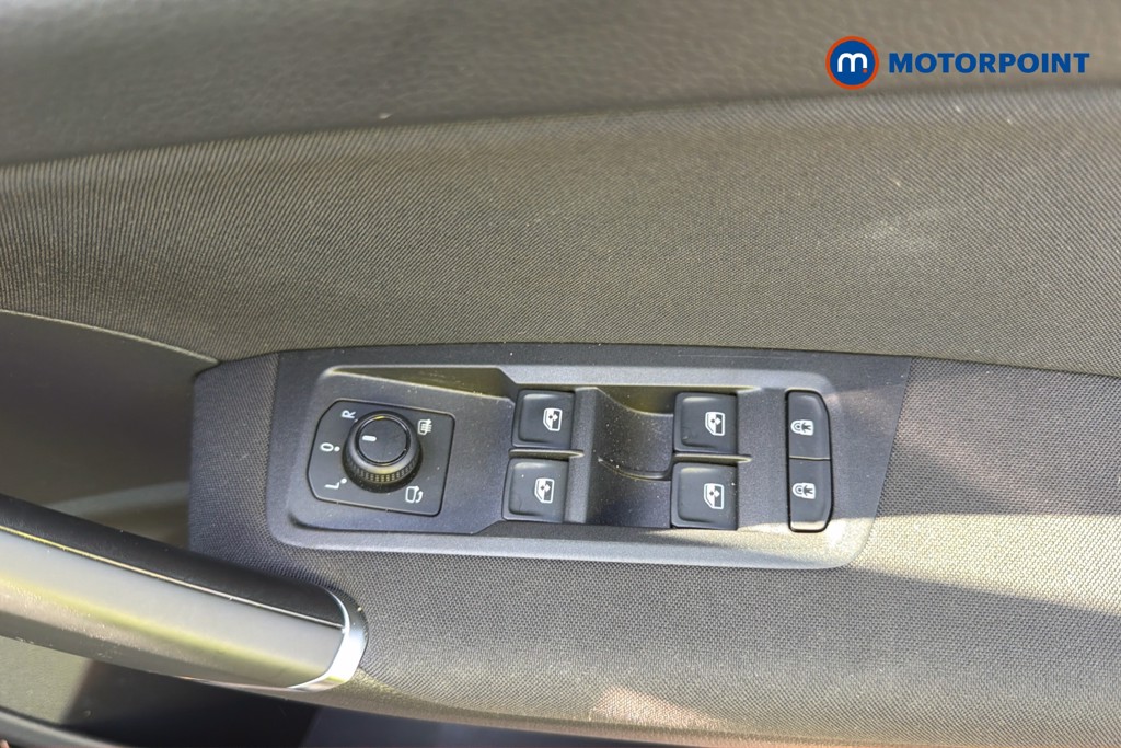 Volkswagen Touran Match Automatic Petrol People Carrier - Stock Number (1668337) - 42nd supplementary image