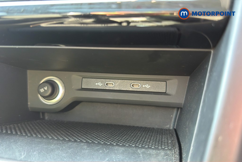 Volkswagen Touran Match Automatic Petrol People Carrier - Stock Number (1668339) - 3rd supplementary image