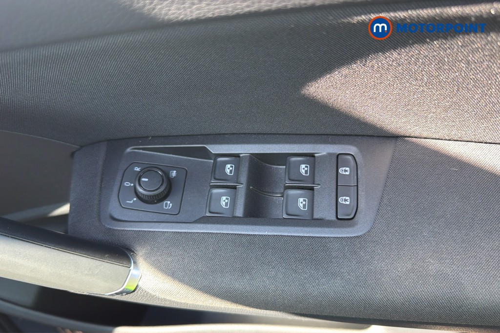 Volkswagen Touran Match Automatic Petrol People Carrier - Stock Number (1668339) - 42nd supplementary image