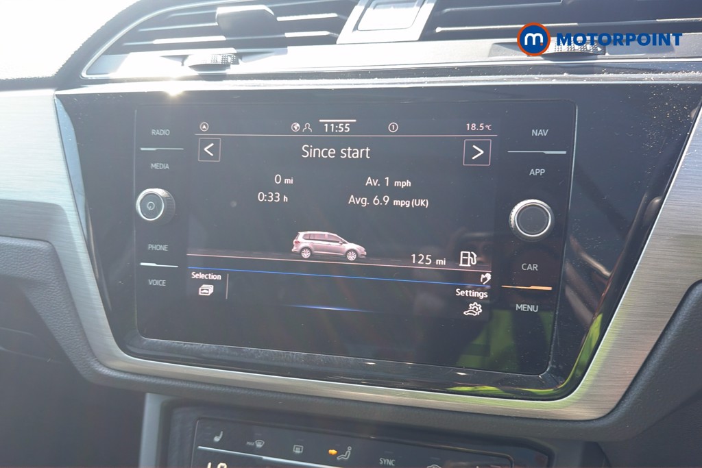 Volkswagen Touran Match Automatic Petrol People Carrier - Stock Number (1668339) - 1st supplementary image