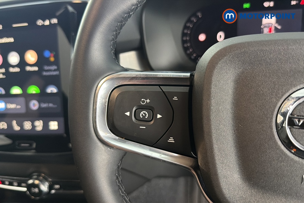Volvo Xc40 Core Automatic Petrol SUV - Stock Number (1668351) - 4th supplementary image