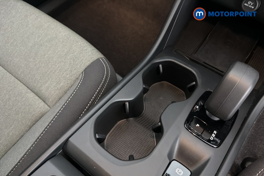 Volvo Xc40 Core Automatic Petrol SUV - Stock Number (1668351) - 16th supplementary image