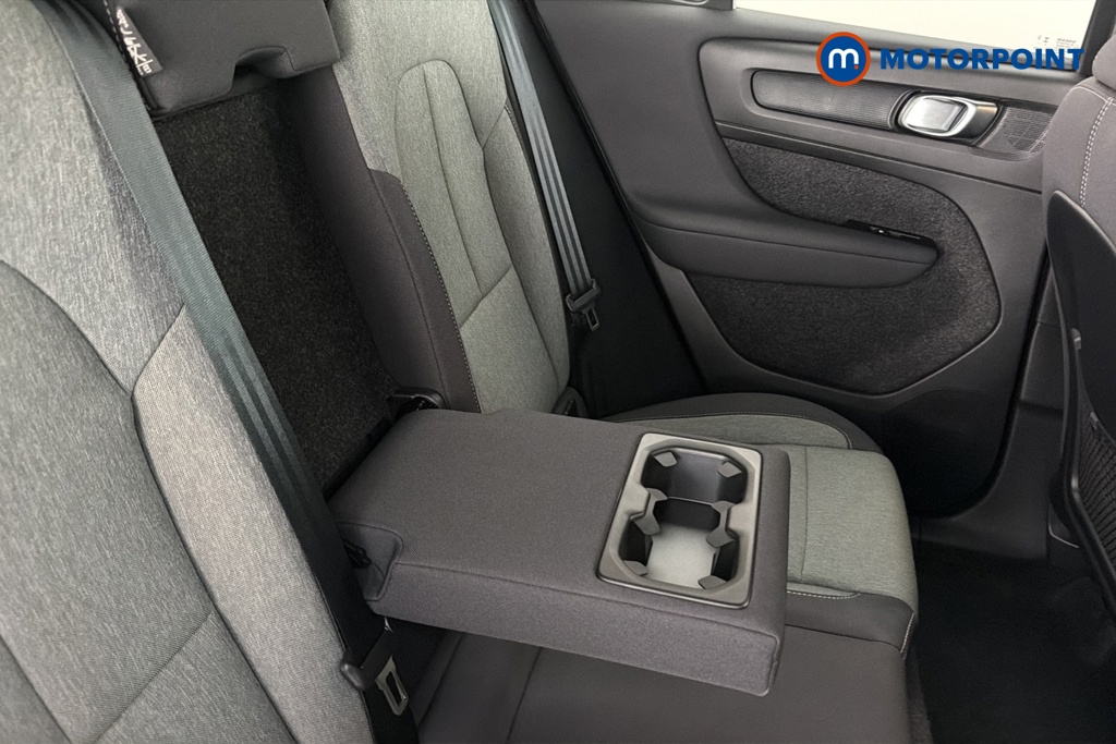 Volvo Xc40 Core Automatic Petrol SUV - Stock Number (1668351) - 26th supplementary image