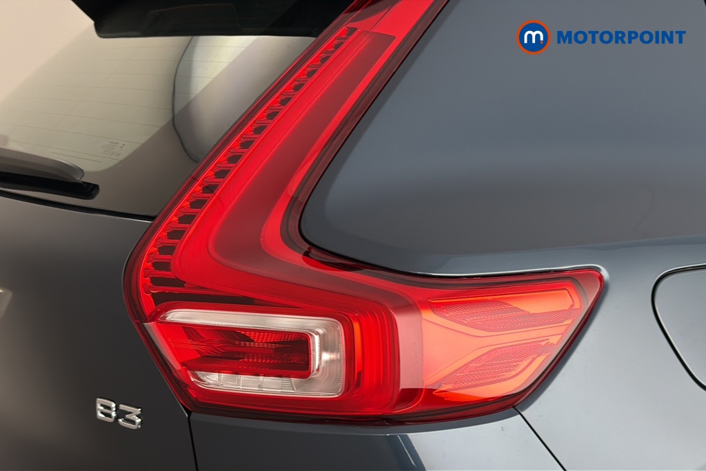 Volvo Xc40 Core Automatic Petrol SUV - Stock Number (1668351) - 36th supplementary image